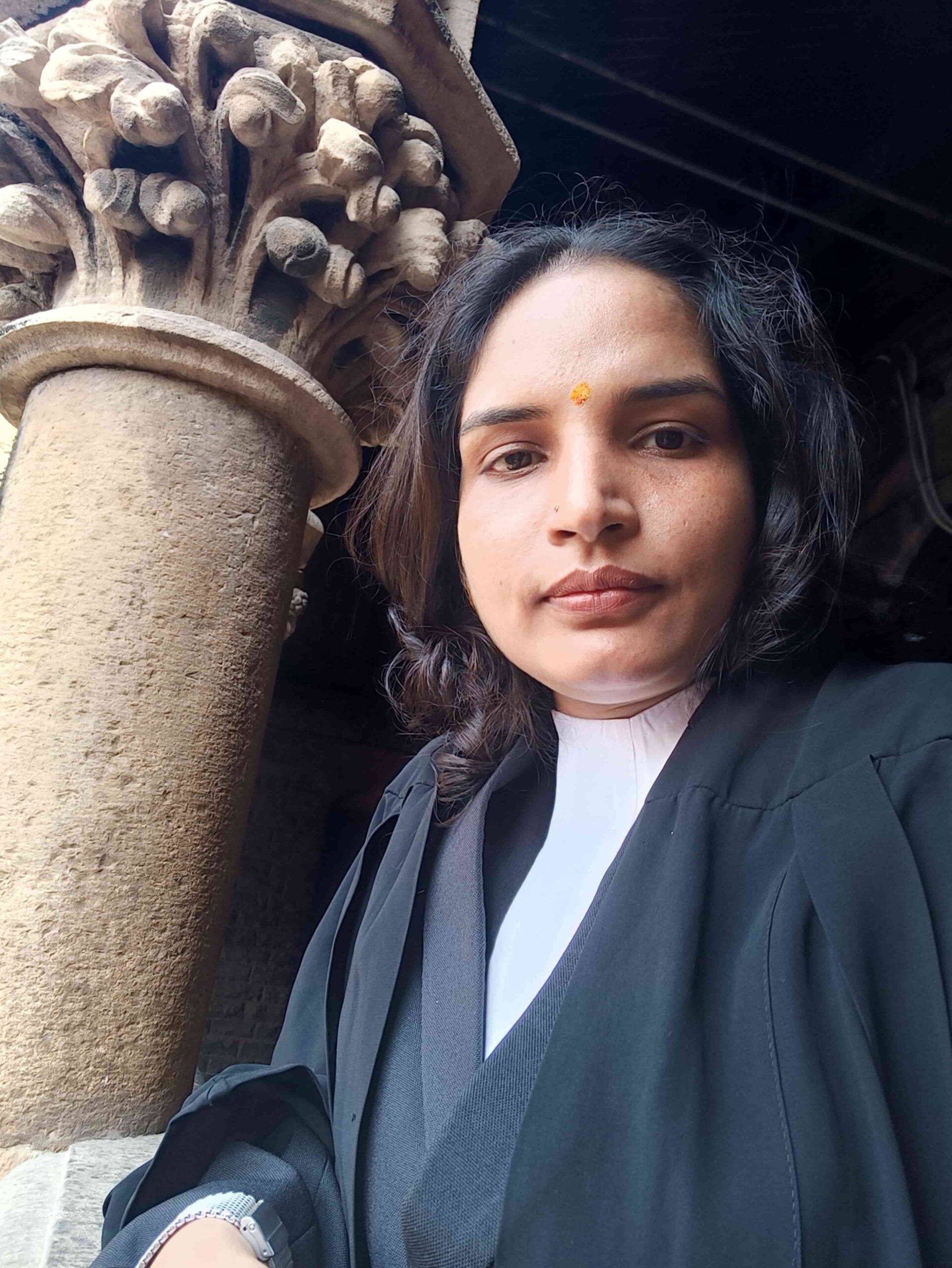 Advocate Seema R Pandey